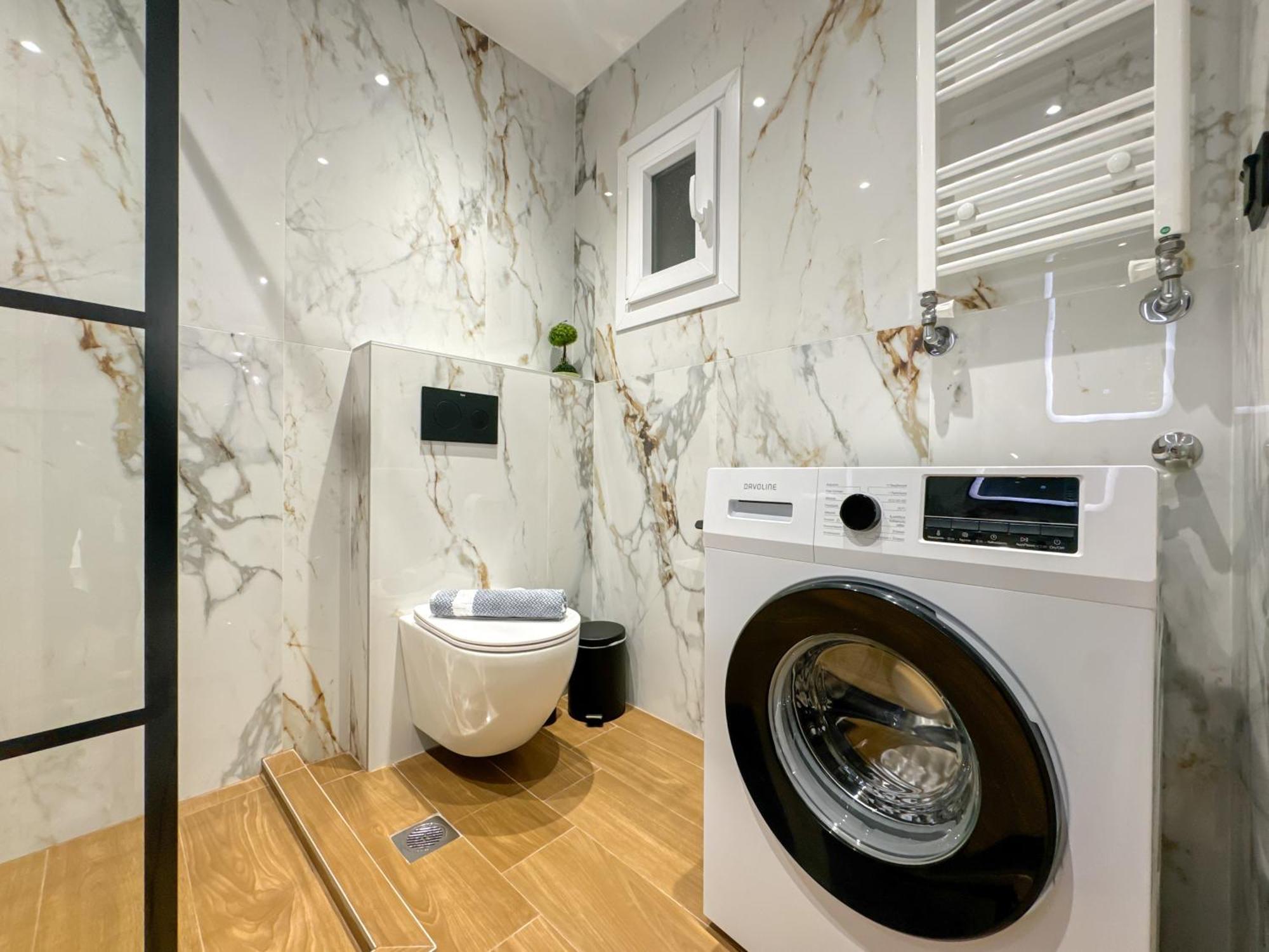 Luxury Downtown Apartment D1 Солун Екстериор снимка